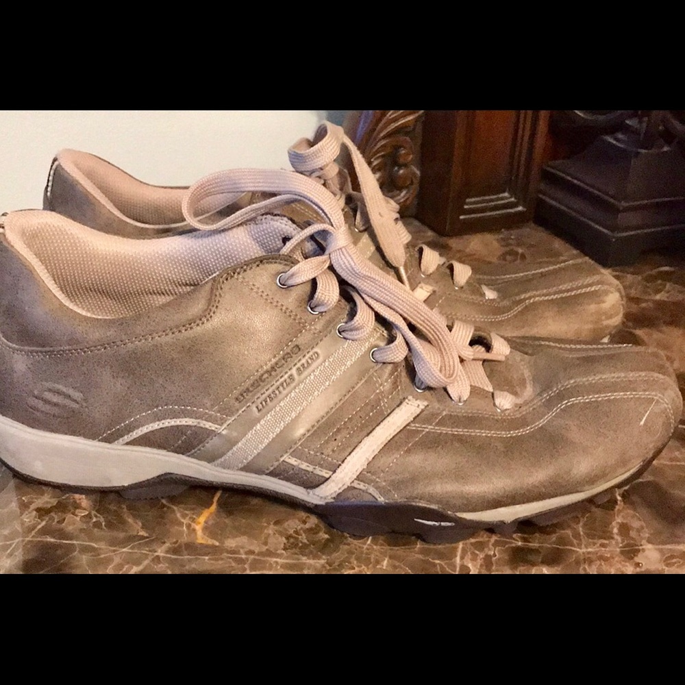 Men’s Size 13 Skechers